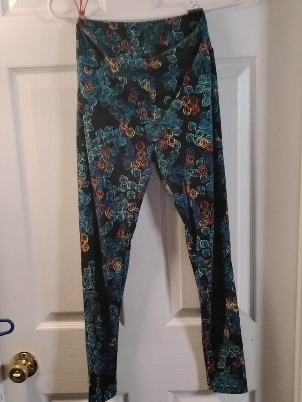 Black Floral Patterned Leggings